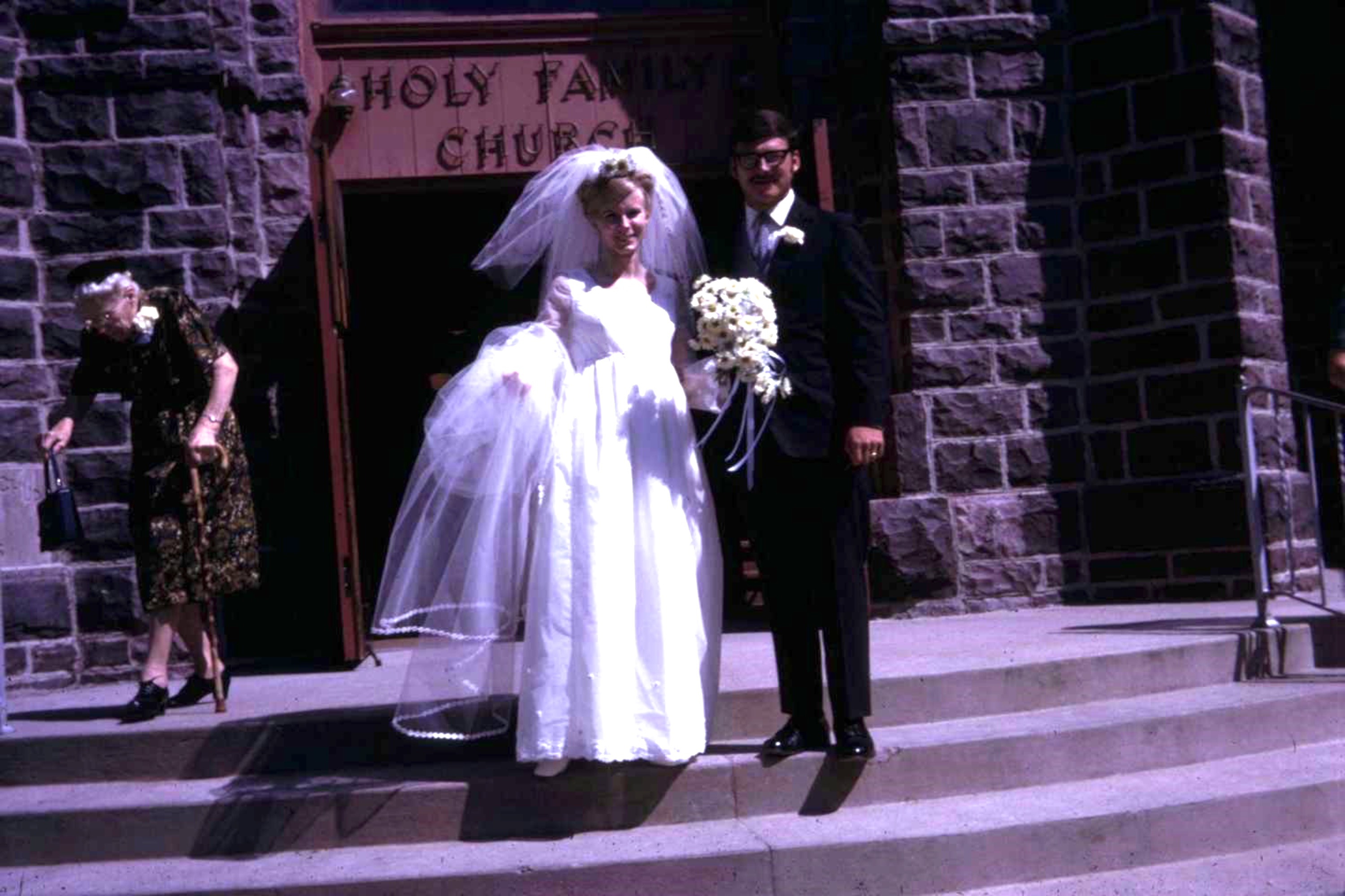 1969-08-31 Jim Janeen Wedding 23.jpg